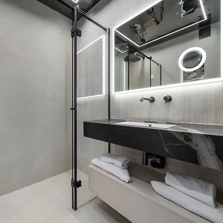 Tatraholiday - Mountain Pool & Apartment *