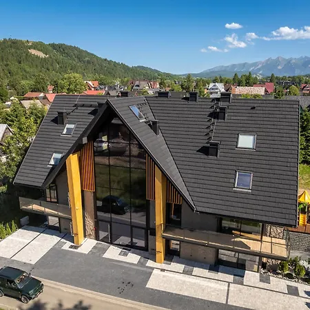 Tatraholiday - Mountain Pool & Apartment